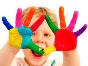 Bambini-come-preparare-colori-atossici-e-naturali-in-casa